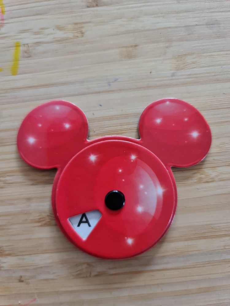 Genuine Disney PICTOPIA Game Replacement RED SCORING DIAL x 1