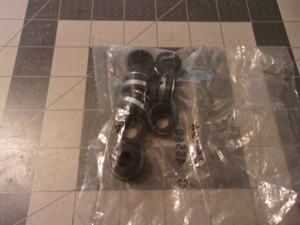 45560 (8) Valve Stem Seals SS45560