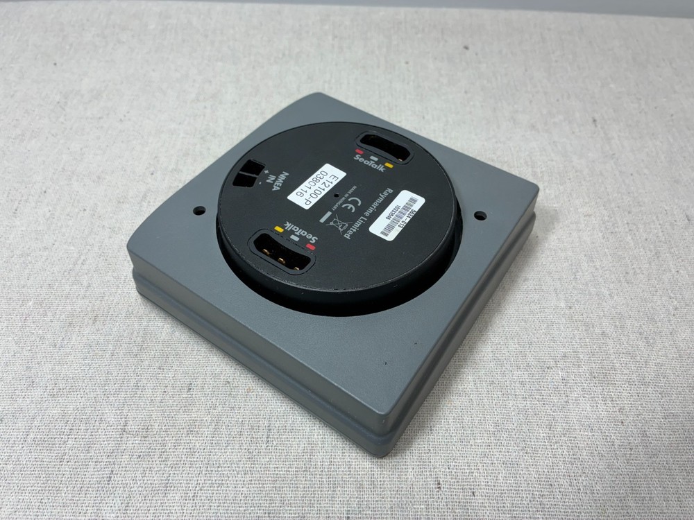 Raymarine ST6002 E12100-P Flush Mount Version Smart Pilot AP Control Head TESTED
