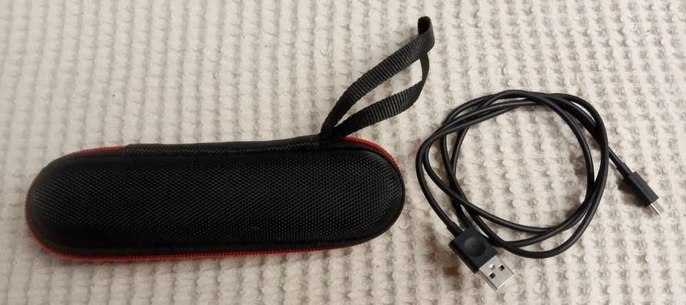 OrCam Read Portable Rechargeable pen reader v9