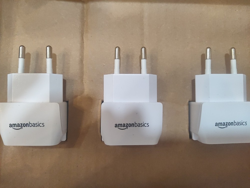 Amazon Basics Travel Plug Adapter