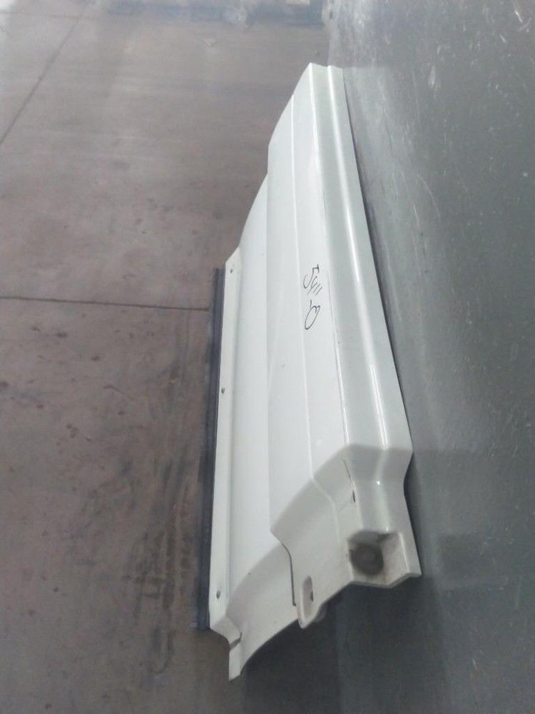For 2015 VOLVO VNL SIDE FAIRING Right , IL