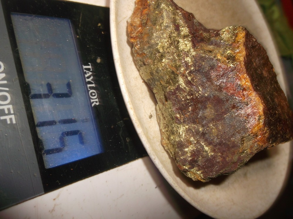 Gold, silver, copper, 315 grams samples ,ore high grade .