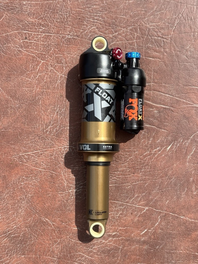 Fox Factory Float x 230/65
