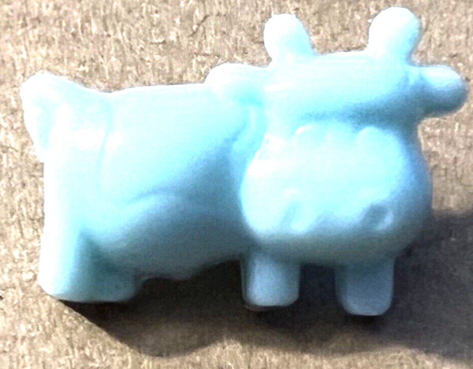 Adorable Light Blue HIPPO HIPPOPOTAMUS Plastic Realistic Button 7/8”