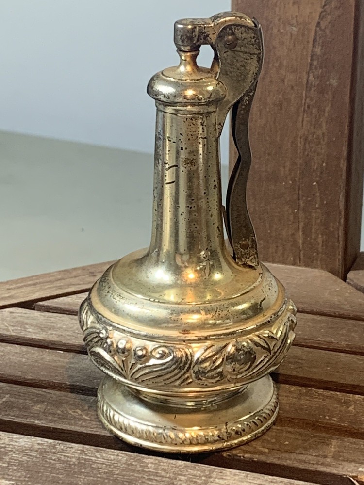 Vintage Silver Plate Japan "DECANTER " Table Lighter (12C)