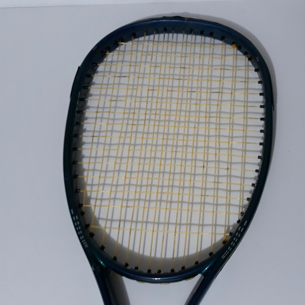 Head Genesis 380 Squash Raquet with carry case