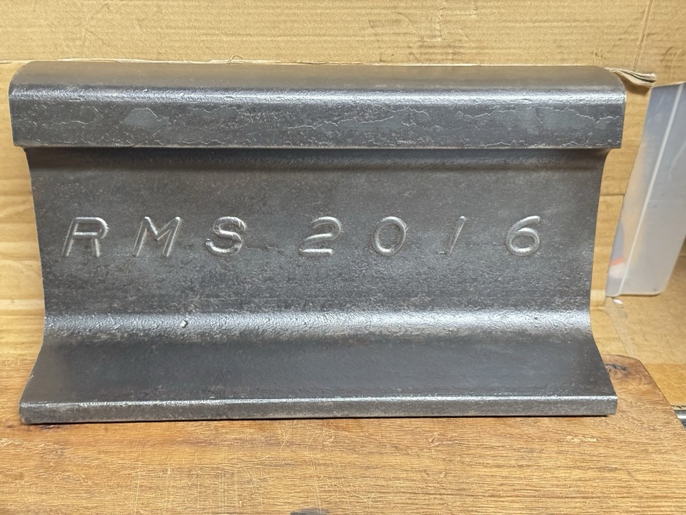 { 2016 } Railroad Train Track ( Approximately 39 Lbs ) Display / Anvil Etc.
