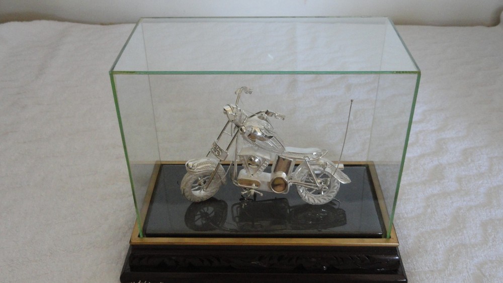 Sterling Silver (92.5%) Motorcycle