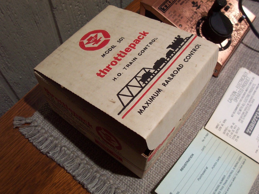 MRC Model 501 Throttlepack HO Scale Model Train Railroad Control with Box