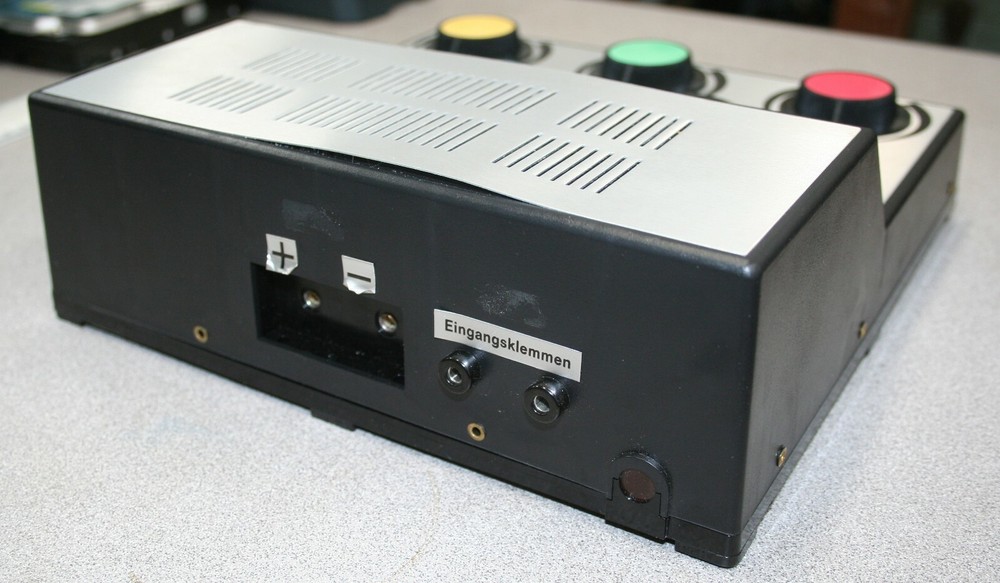 Salota MZS 5 x 3 3704 5300 Train Power Control Command Unit