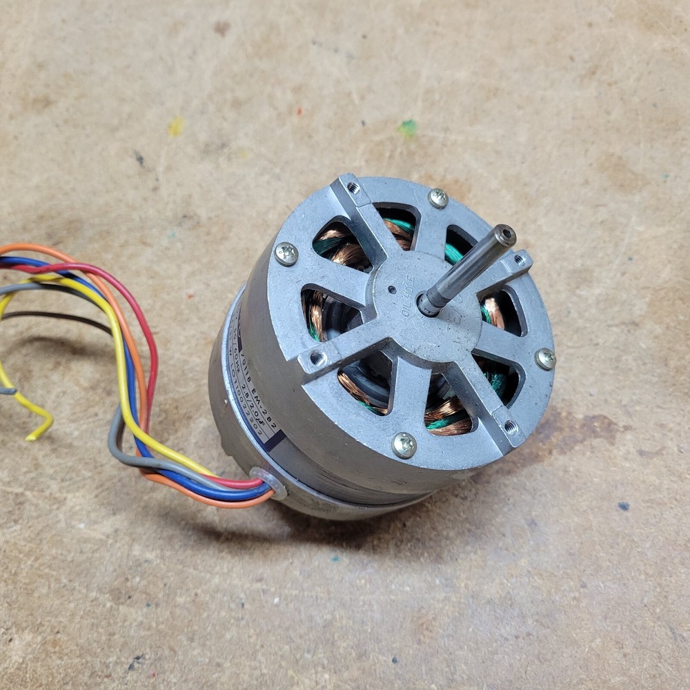 Teac A4010S Capstan motor #70118 EM282