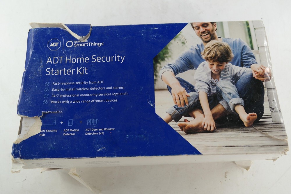 Samsung ADT Home Security Starter Kit SmartThings Hub ZigBee Z-Wave White