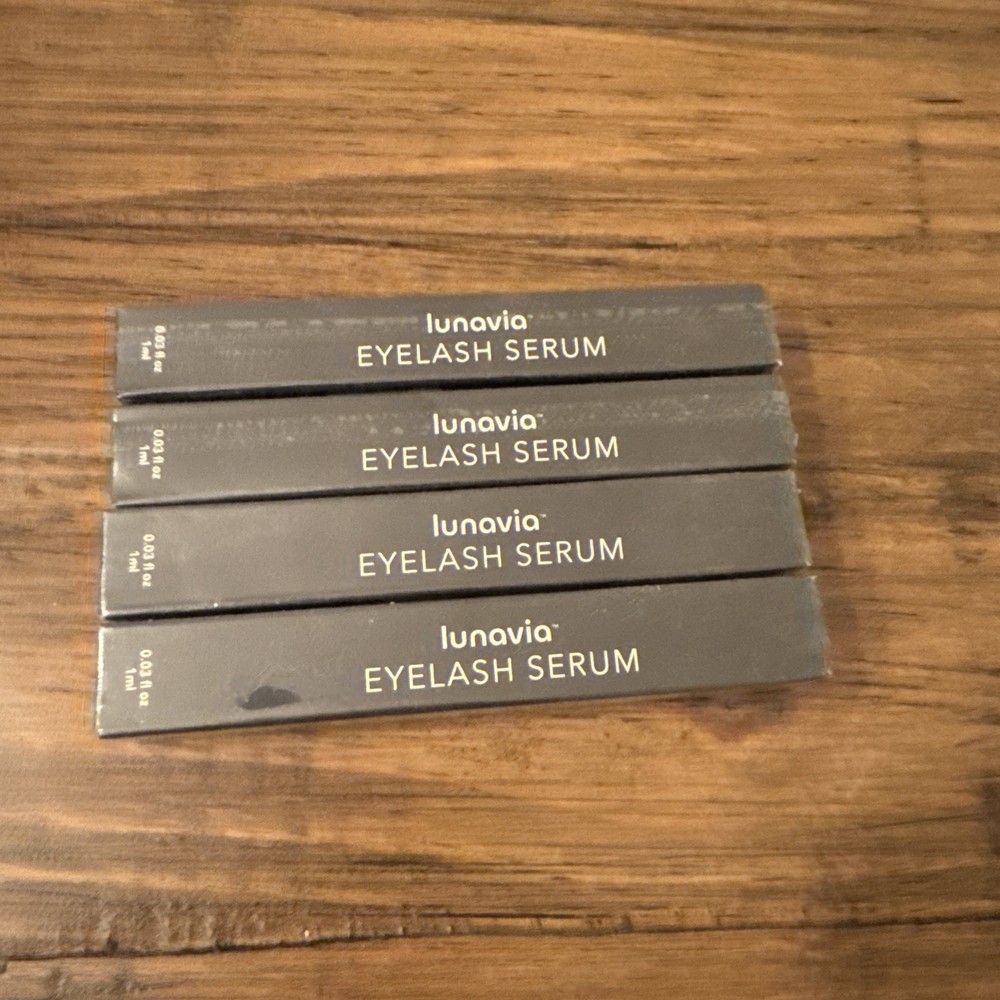 Lunavia Lash Serum - Eyelash Serum 4 Pack