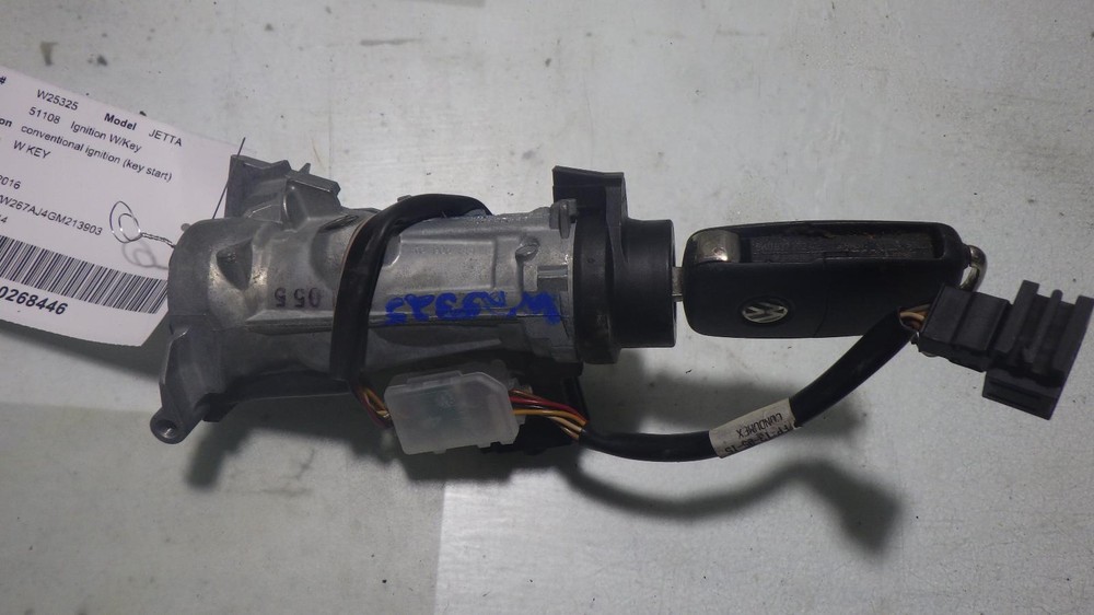 16 VOLKSWAGEN JETTA Ignition W/Key