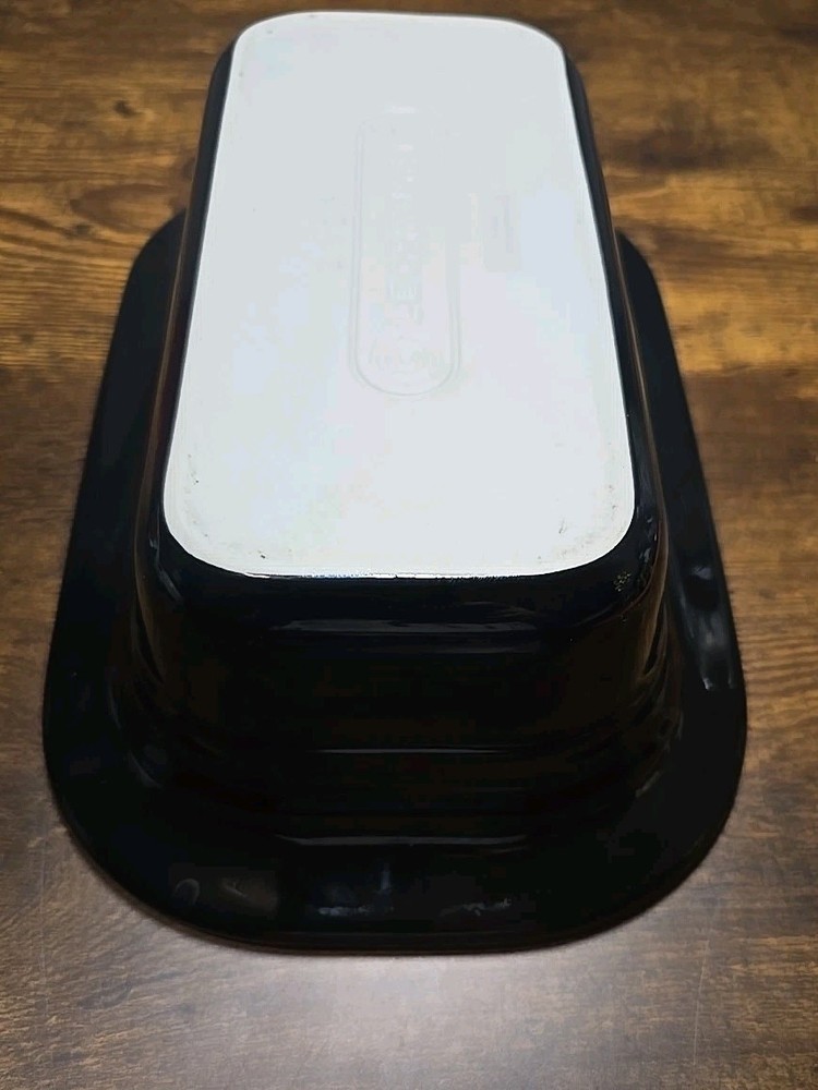 Le Creuset Black Deep Rectangle Baking Loaf Pan Stoneware Baking Dish 8.5"