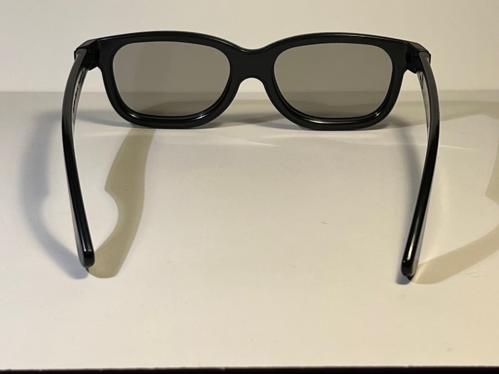 Stereoscopic 3D Glasses - Black - Real D - with Package - Passive
