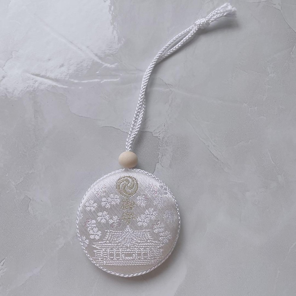 Kanda Shrine Amulet Matchmaking Money Luck Work White