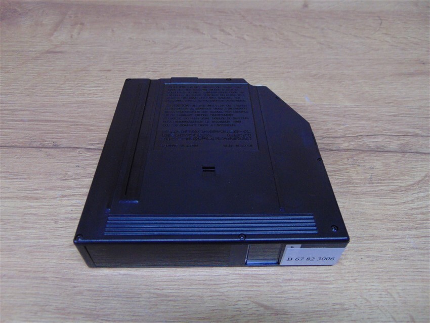 CD Changer Genuine Mercedes - B67823006