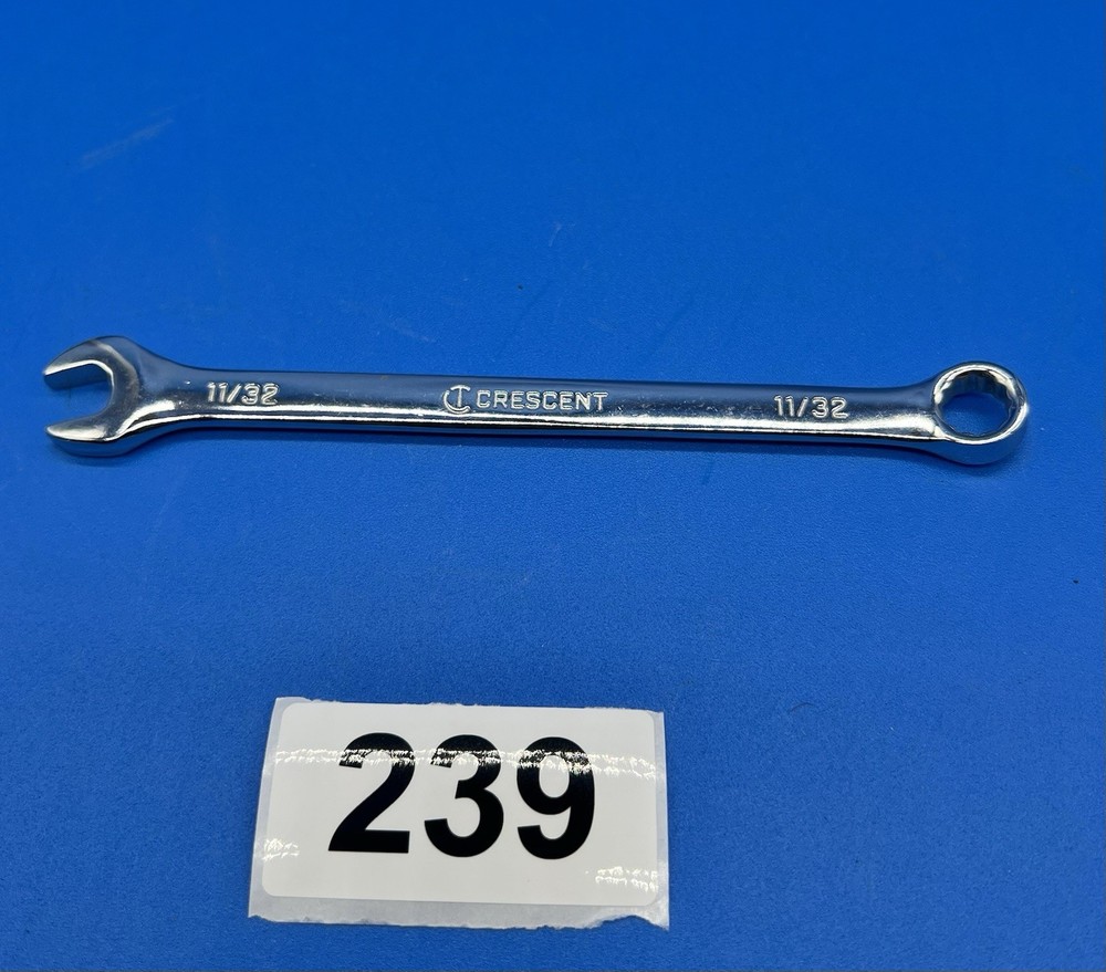 Crescent CCW2-05 11/16” 12-Point Combination Wrench