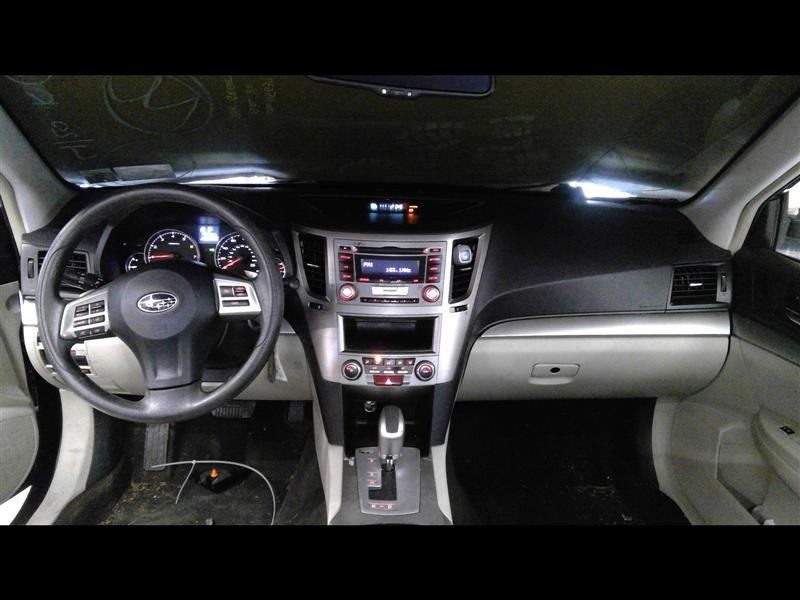 LEGACY 2014 Headrest 358358