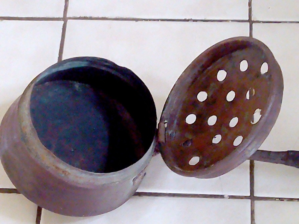Antique Long Handle Copper Bed Warmer