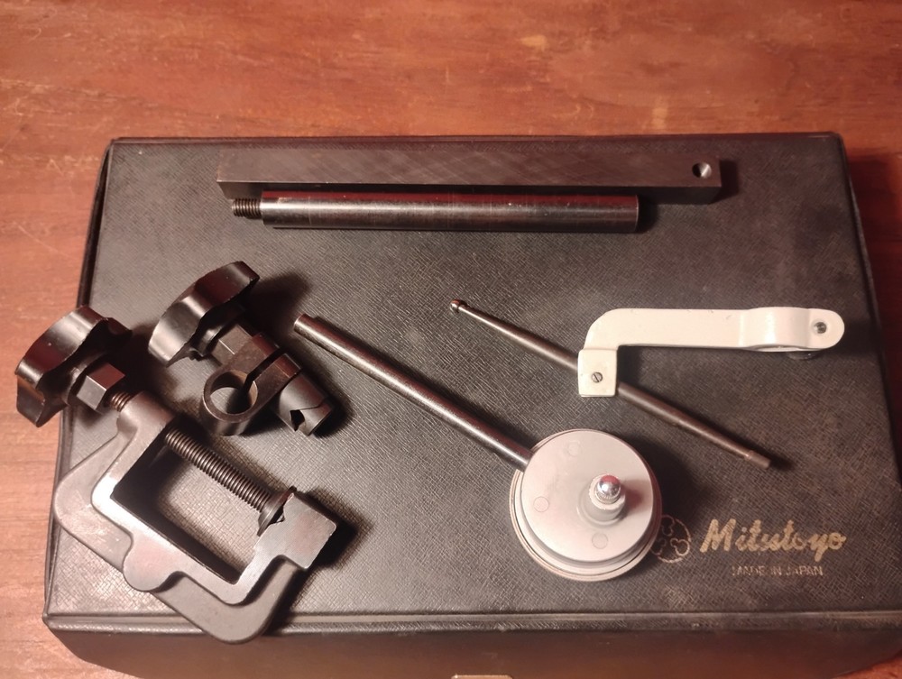 Mitutoyo No. 950-156 Dial Indicator Set *USED*