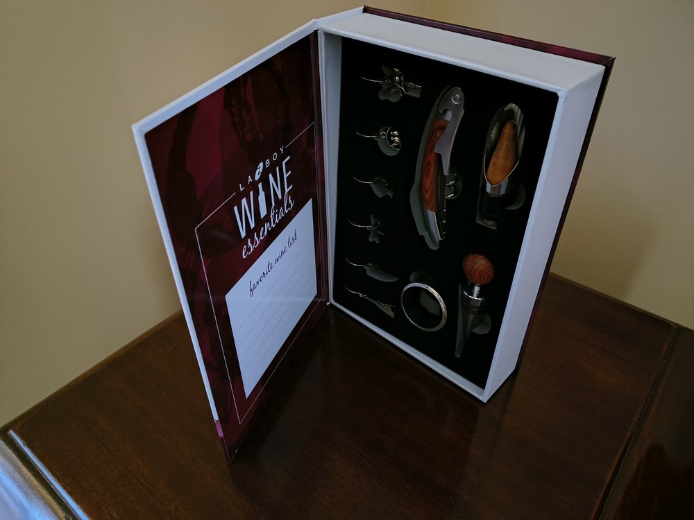 LazBoy Wine Essentials 10 Piece Gift Set