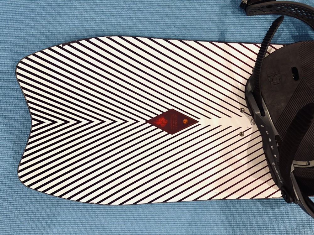 Jones Stratos snowboard 155cm