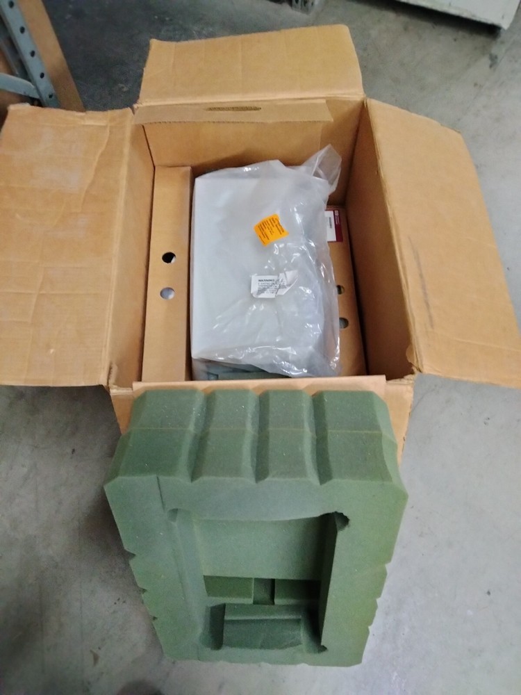 HP C2269A DISK SUB-SYSTEM