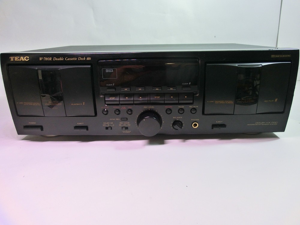 TEAC W-780R double cassette deck
