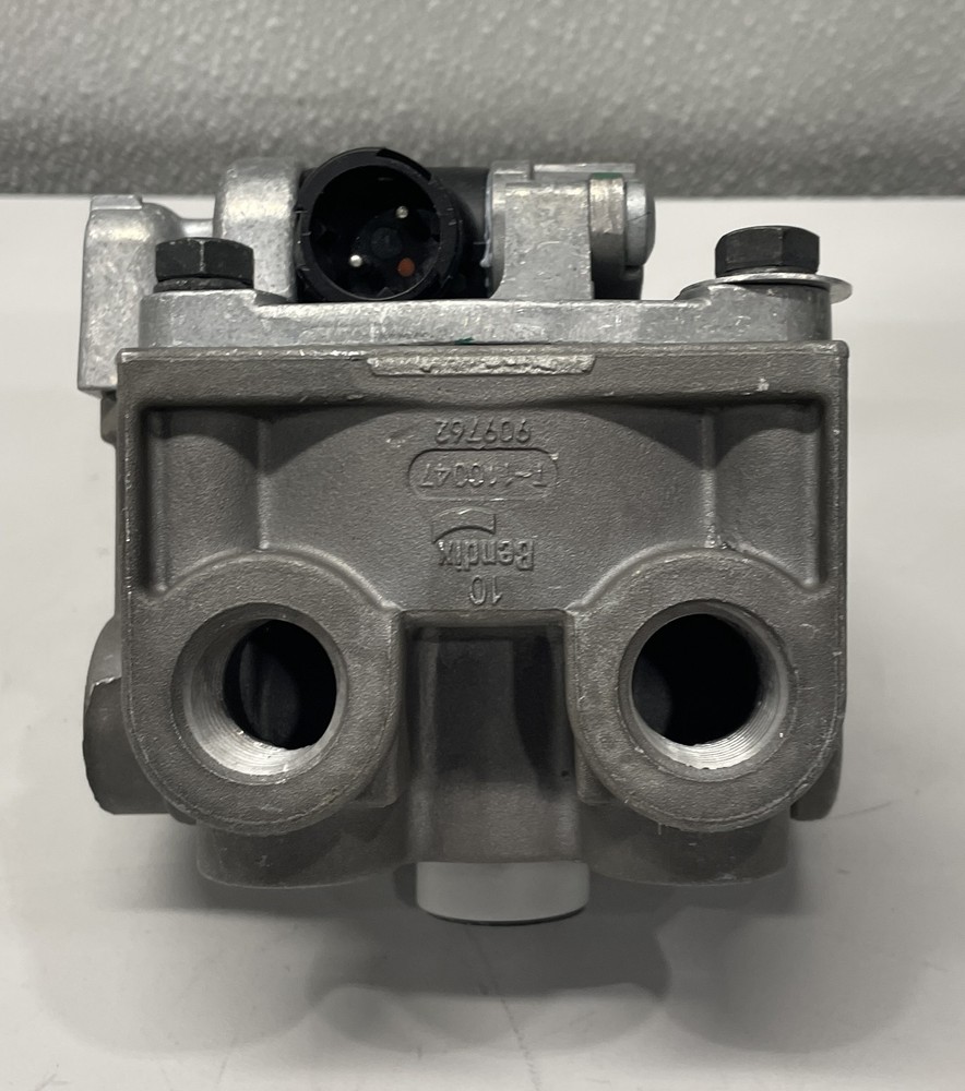 Bendix ATR-6 Traction Relay K070962