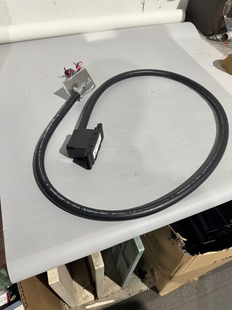 6’ Long Basefeed For Herman Miller Cubicles