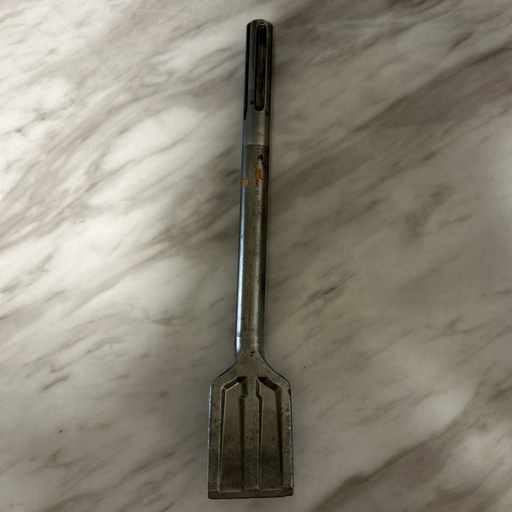 Milwaukee Scaling Chisel