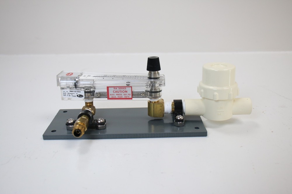 Dwyer RMA-43-SSV Flowmeter
