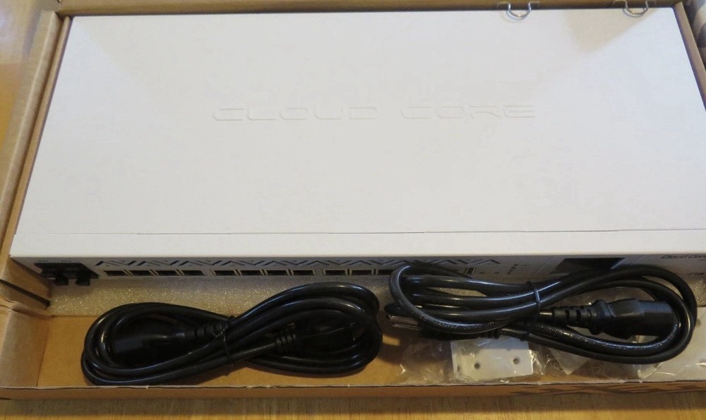 MikroTik CCR1036-12G-4S Cloud Core Router
