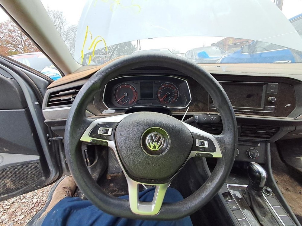 Console Front Floor Fits 19-21 JETTA 2656055