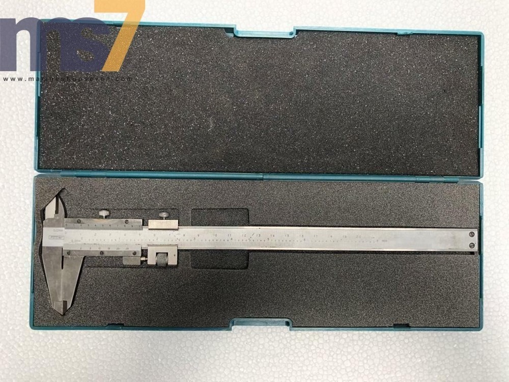 FOWLER 52-058-008 VERNIER CALIPER 0-200MM X 8"