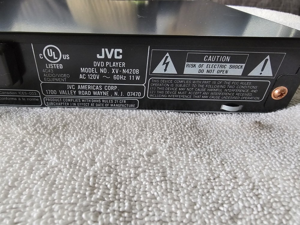 JVC XV-N420 DVD SUPER VCD CD Player With Remote Tested