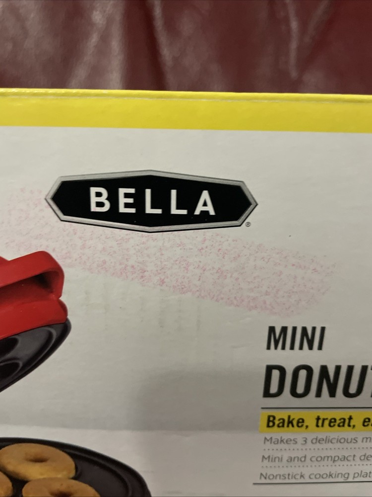 Bella Mini Donut Maker - 3 Mini Donuts (NIB)