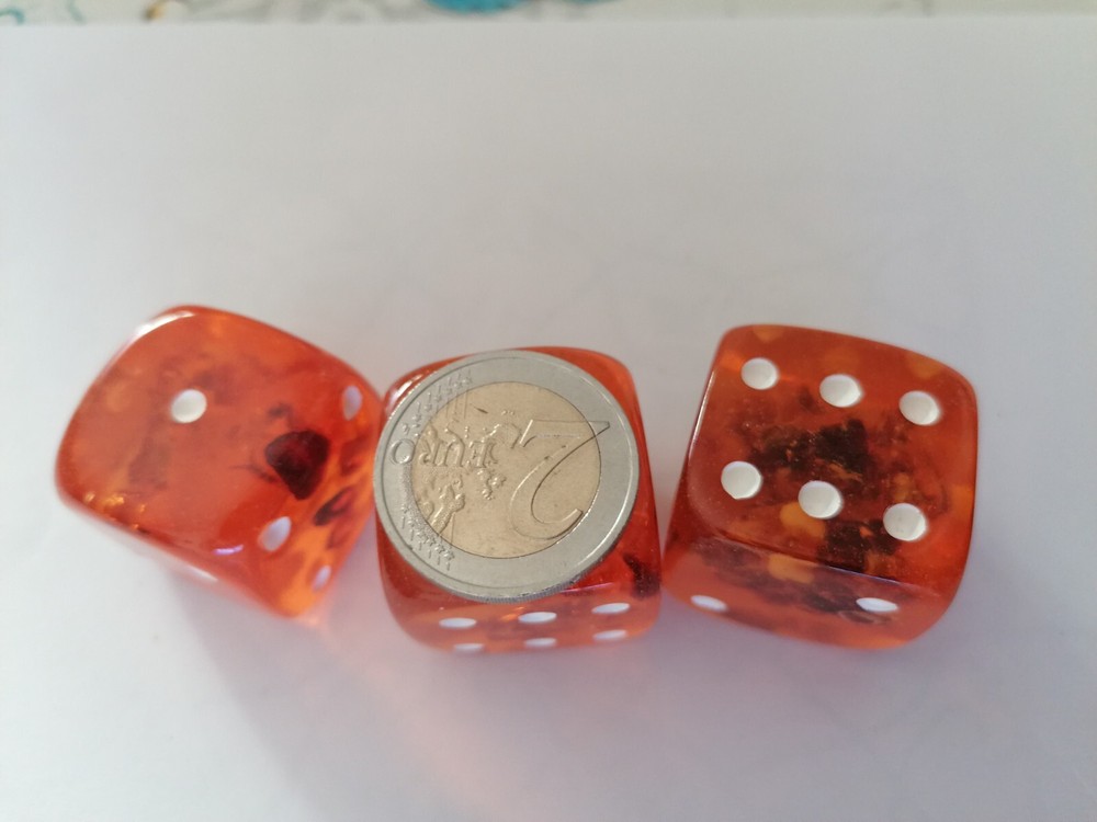 3 HANDMADE BALTIC AMBER Dice