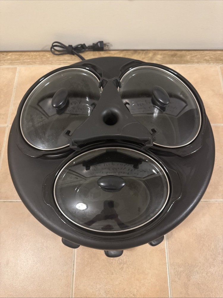 Farberware Triple Crock Slow Cooker. Model# 104559. Used Lightly.