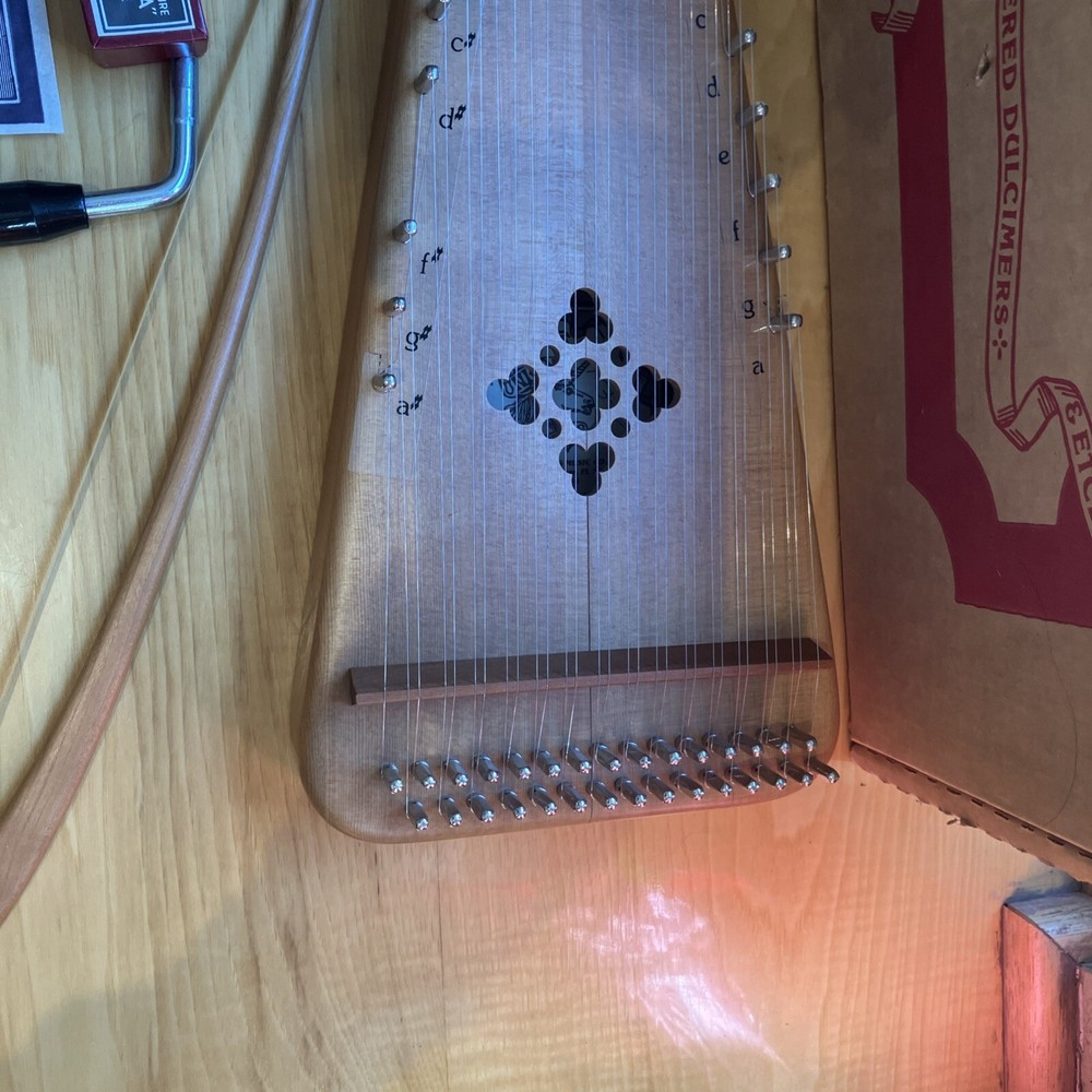 Unicorn Strings Folk Bowed Psaltery Model 2009