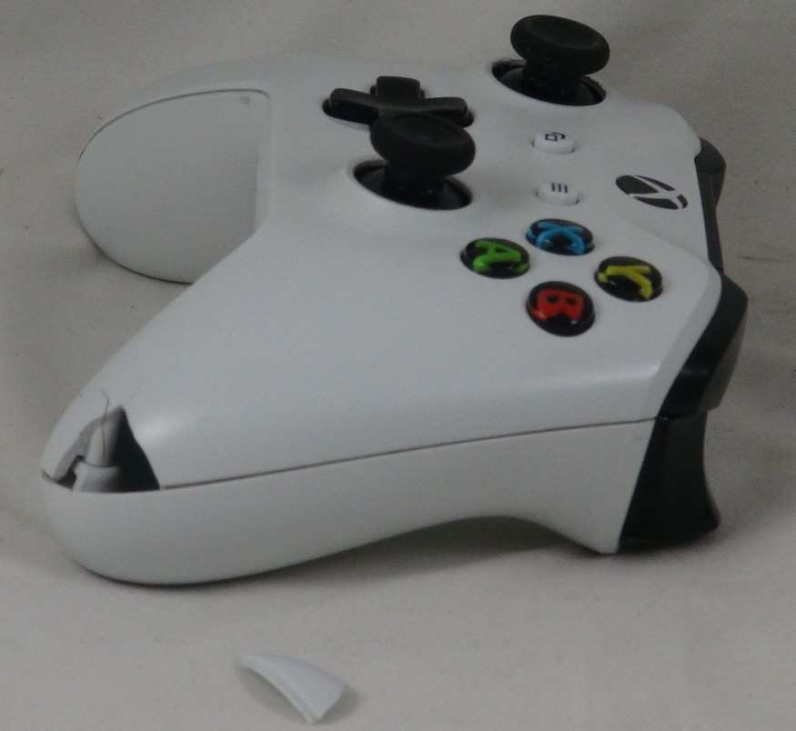 Used Model 1708 One S Controller Wireless controller - Needs structural repair