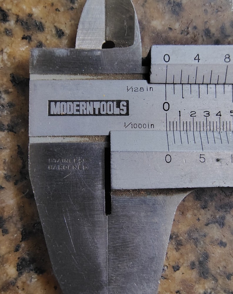 🗽 VINTAGE MODERN TOOLS 7" VERNIER CALIPER