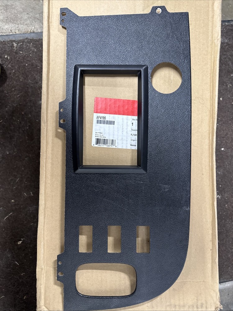 Paccar Upper Guage Panel Trim for Peterbilt 389