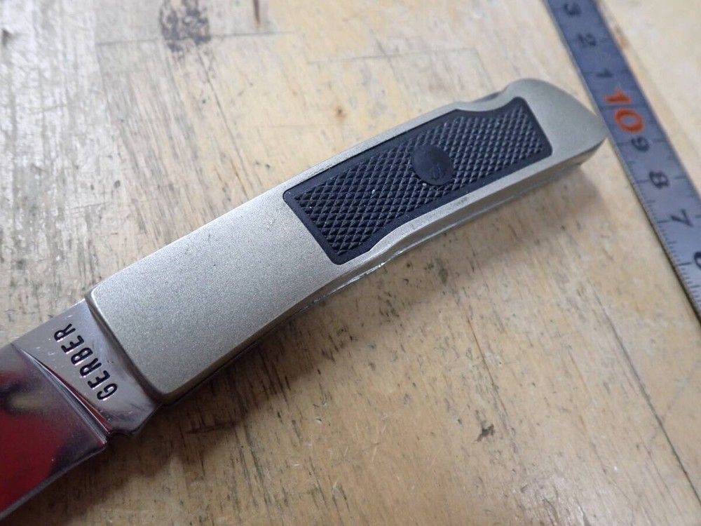 GERBER folding knife loveless design rubber without box