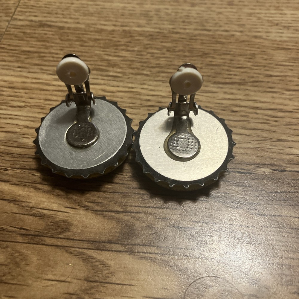 santafebrewing clip on earrings