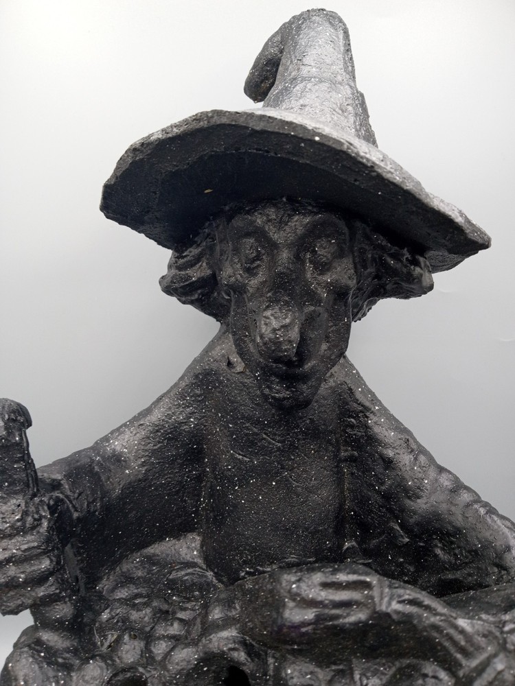 Halloween Light Up Witch