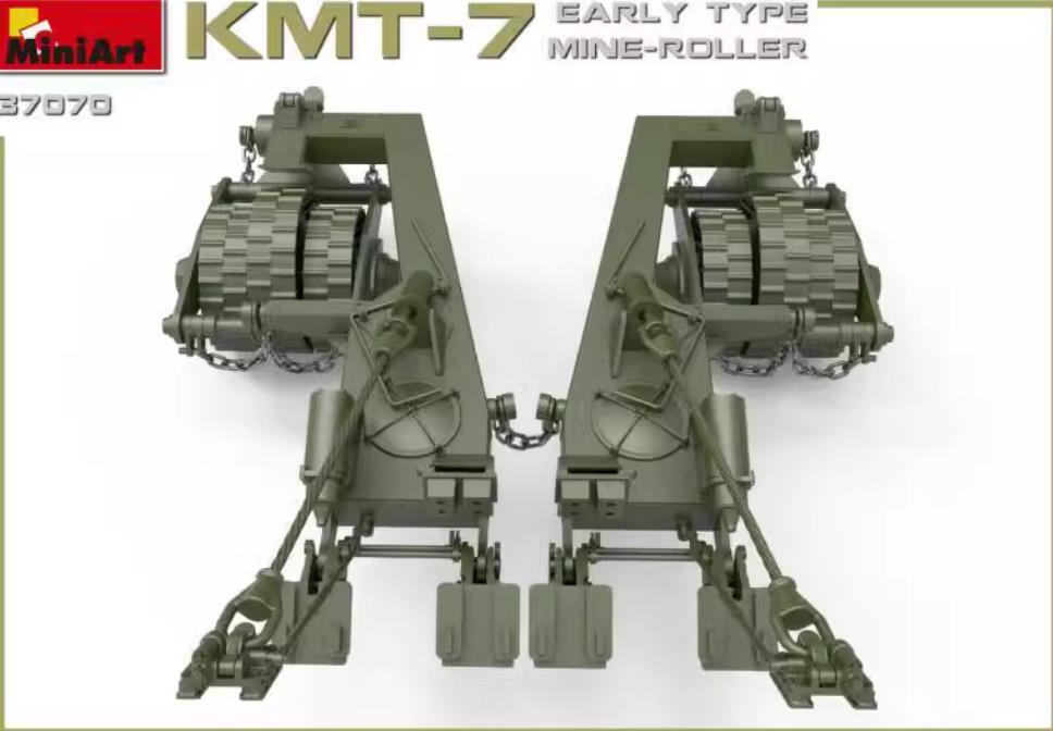 MINIART 37070 1/35 Scale KMT-7 Early Type Mine-Roller